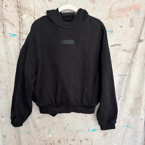 Fear of God ESSENTIALS Jet Black Hoodie - Picture 2 of 7